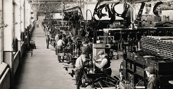 the history of newspapers was highly influenced by the Industrial Revolution