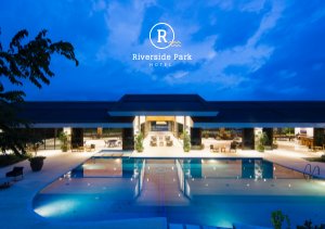 Plantilla sencilla para diseño de folleto de hotel