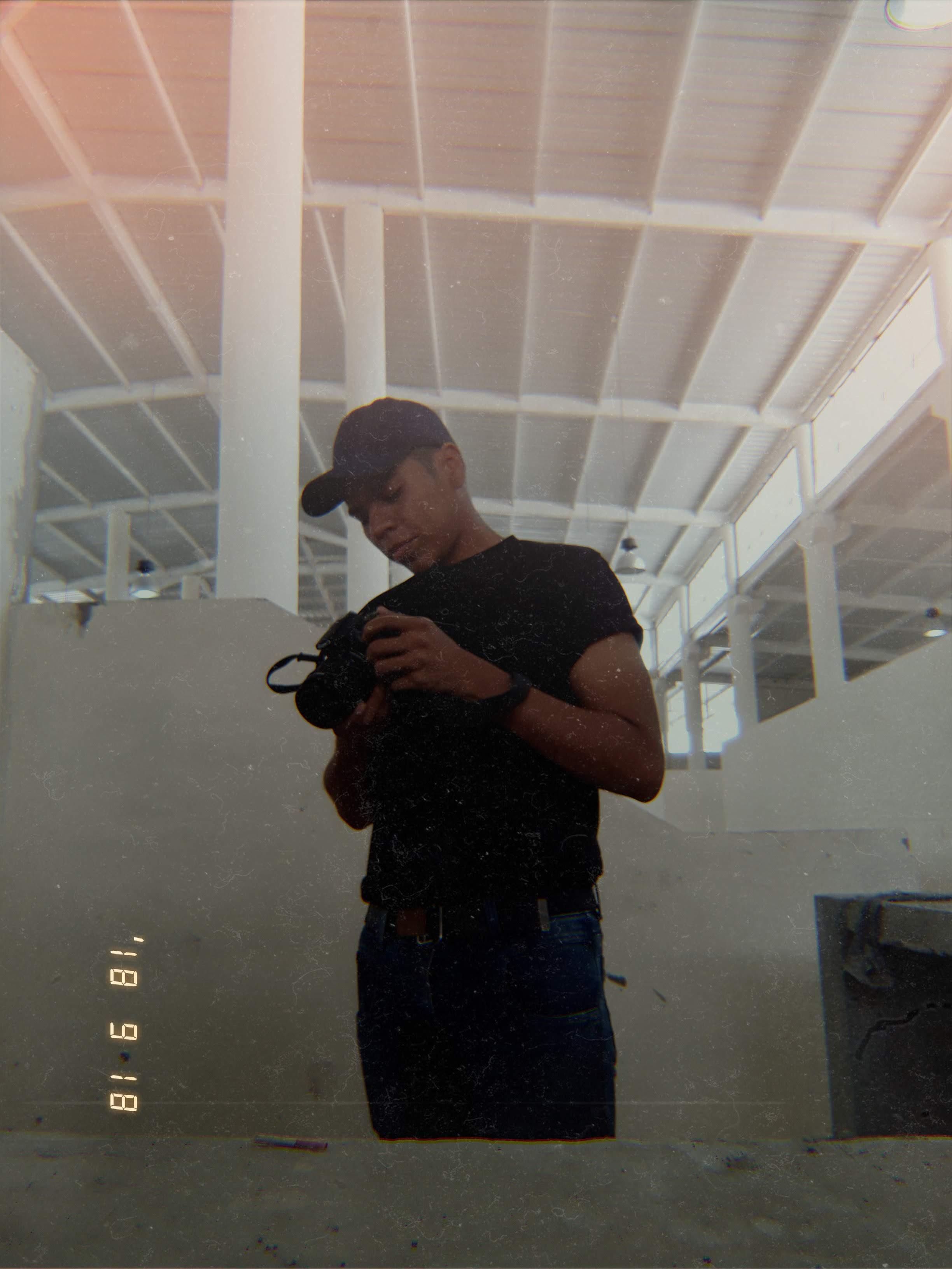 Omar Alvia